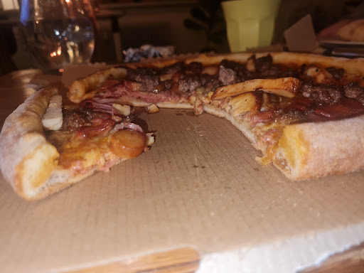 Photo of Latina Pizza og Restaurant - Nyborgvej 62, 5000 Odense