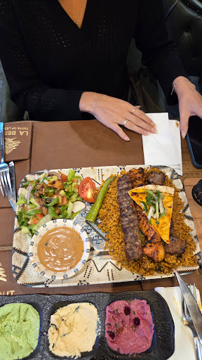 Photo of LA BEIRUT - Skibhusvej 94, 5000 Odense