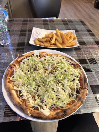 Photo of Al Yooz - Østerbro 38, 5000 Odense