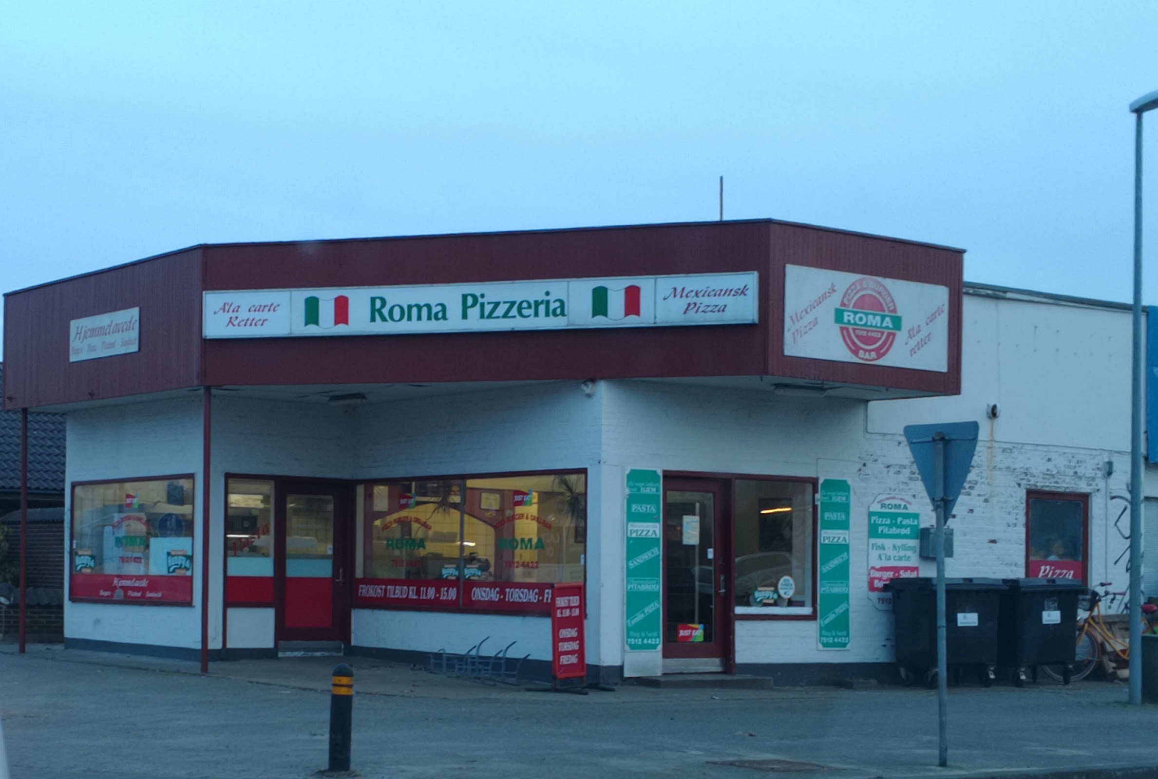 Photo of Roma Pizza & Grillbar - Langelandsvej 2, 6705 Esbjerg