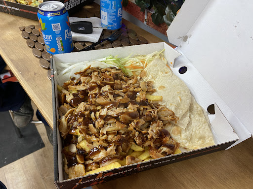 Photo of El-Omda - 33 Cavendish St, Chesterfield S40 1XA