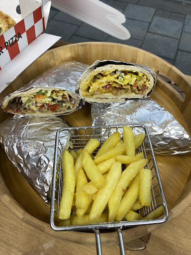 Photo of El-Omda - 33 Cavendish St, Chesterfield S40 1XA