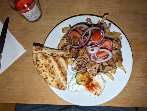 Photo of Mediterranèa - 4 Viewfield Pl, Stirling FK8 1NQ