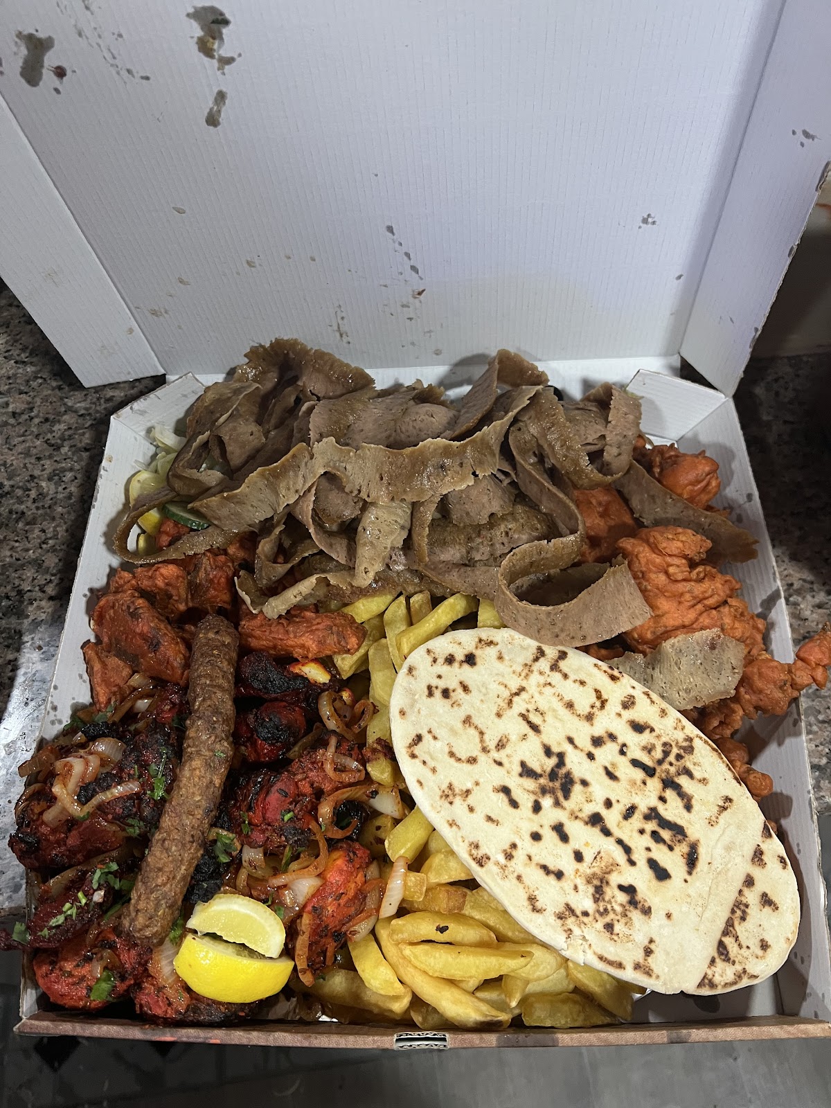 Photo of Shaans Tandoori - 14 Mar Pl, Alloa FK10 2AB