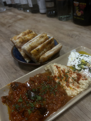 Photo of Hayat Turkish Kitchen Andover - 16 Bridge St, Andover SP10 1BH