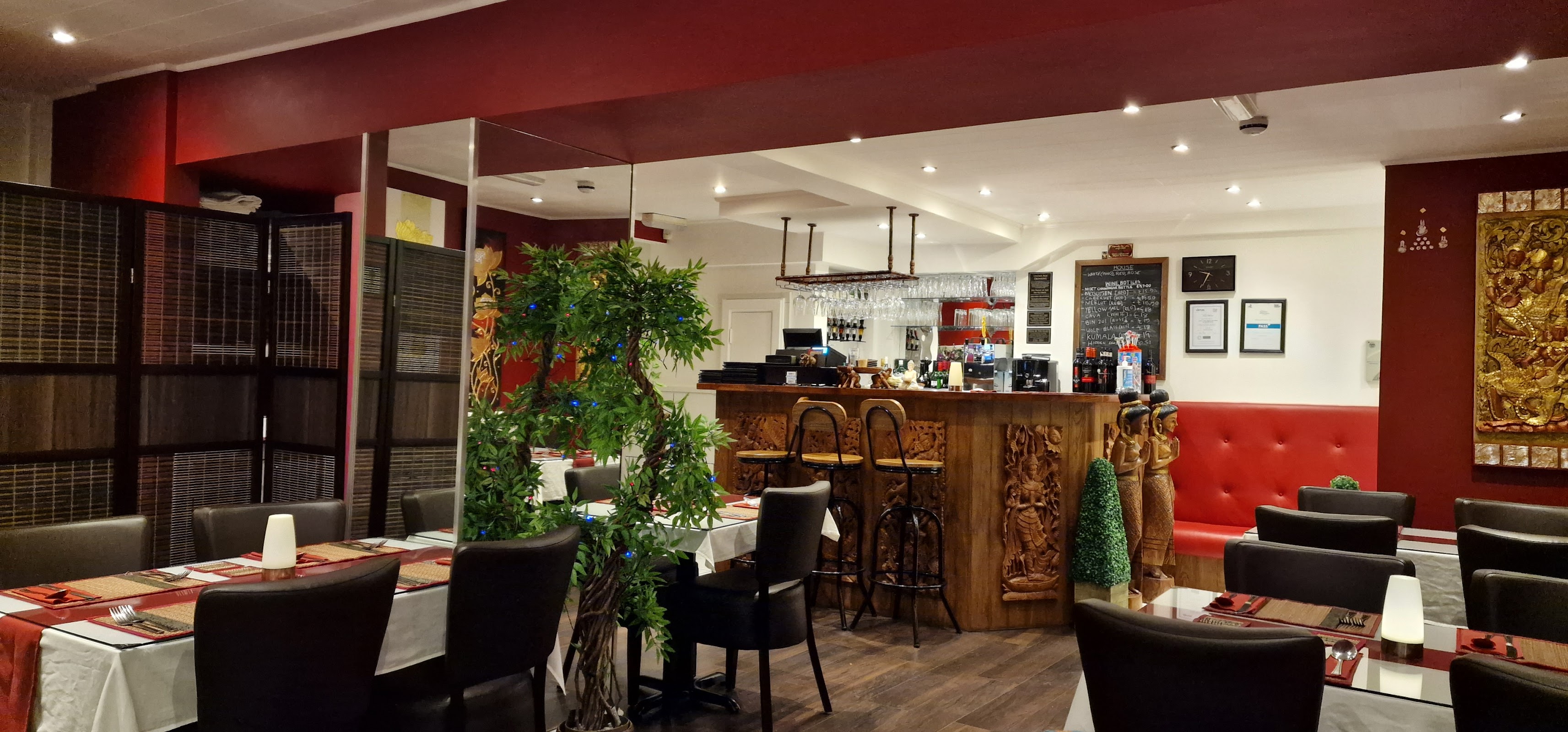 Photo of Restaurant Royal Thai - 31-33 West Port, Arbroath DD11 1RF