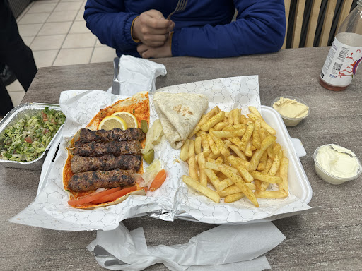 Photo of Damascus Restaurant - 133 Lisburn Rd, Belfast BT9 7AG