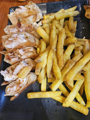 Photo of Darmisk Grill - 199 Lisburn Rd, Belfast BT9 7EJ