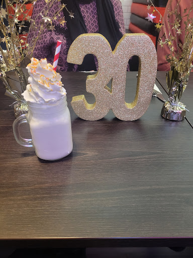 Photo of Burger Boys - 160 Faversham Rd, Kennington, Ashford TN24 9AE