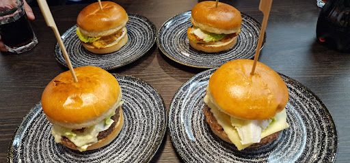 Photo of Burger Boys - 160 Faversham Rd, Kennington, Ashford TN24 9AE