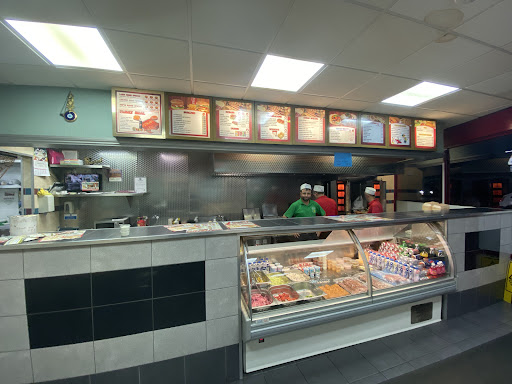 Photo of POOLEY GREEN - 138 Thorpe Lea Rd, Egham TW20 8BL