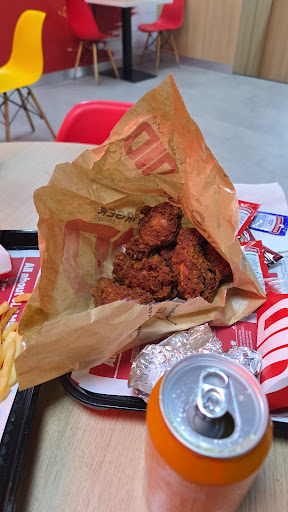 Photo of SLAMBURGER® Aylesbury - Halal Burgers - 4, Villiers Buildings, Buckingham St, Aylesbury HP20 2LE