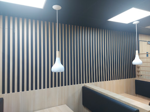 Photo of SLAMBURGER® Aylesbury - Halal Burgers - 4, Villiers Buildings, Buckingham St, Aylesbury HP20 2LE