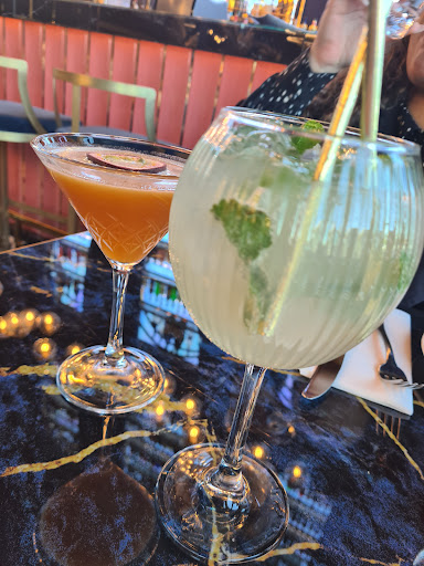 Photo of Opuz Aylesbury - Unit 9, The Exchange, Aylesbury HP20 1UR