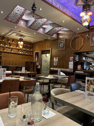 Photo of Eda Restaurant - 8 High St, Glasgow G1 1NL