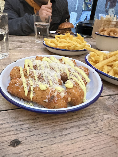 Photo of Smokey Trotters Kitchen - 233 London Rd, Glasgow G40 1PE