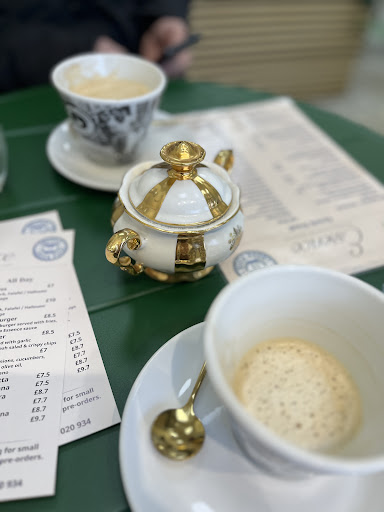 Photo of Essence Mediterranean Cuisine - 4 Holmlea Rd, Glasgow G44 4AH