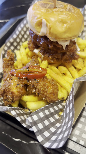 Photo of Chicky’s - 120 Duke St, Glasgow G4 0XW