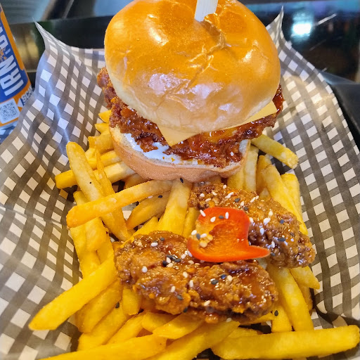 Photo of Chicky’s - 120 Duke St, Glasgow G4 0XW