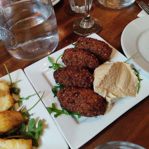 Photo of Pasha Mangal - 3 Bedford Hill, London SW12 9ET