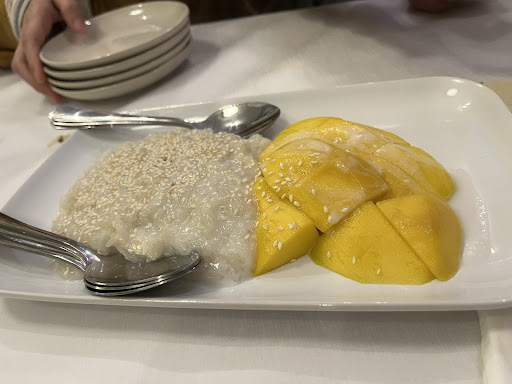 Photo of Bee Thai Restaurant and Takeaway - 107 Central Ave, Beeston, Nottingham NG9 2QS