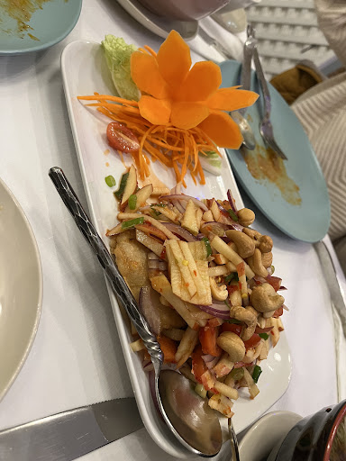 Photo of Bee Thai Restaurant and Takeaway - 107 Central Ave, Beeston, Nottingham NG9 2QS