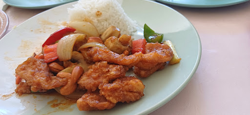 Photo of Bee Thai Restaurant and Takeaway - 107 Central Ave, Beeston, Nottingham NG9 2QS