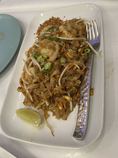 Photo of Bee Thai Restaurant and Takeaway - 107 Central Ave, Beeston, Nottingham NG9 2QS