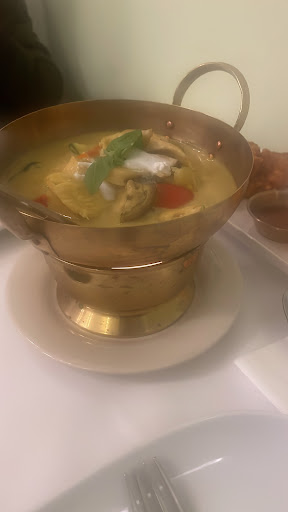 Photo of Bee Thai Restaurant and Takeaway - 107 Central Ave, Beeston, Nottingham NG9 2QS