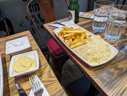 Photo of Eva's Grill - 5 Radcliffe Rd, West Bridgford, Nottingham NG2 5FF