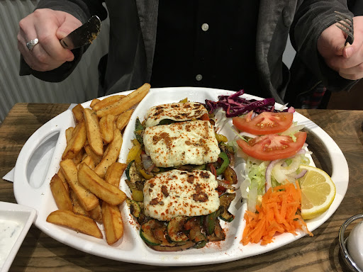 Photo of Eva's Grill - 5 Radcliffe Rd, West Bridgford, Nottingham NG2 5FF