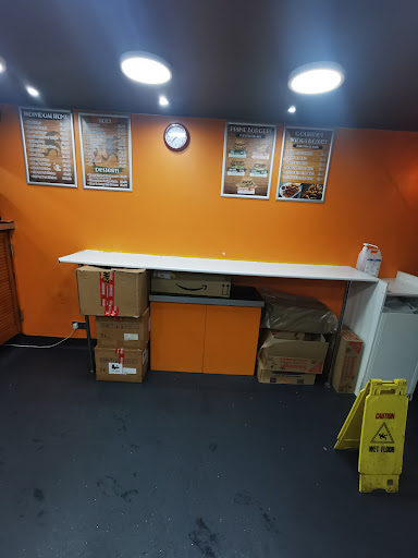 Photo of Chicken Licious & Peri Peri - 142 High Rd, Beeston, Nottingham NG9 2LN