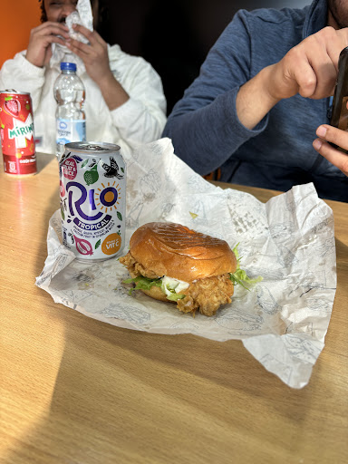 Photo of Chicken Licious & Peri Peri - 142 High Rd, Beeston, Nottingham NG9 2LN