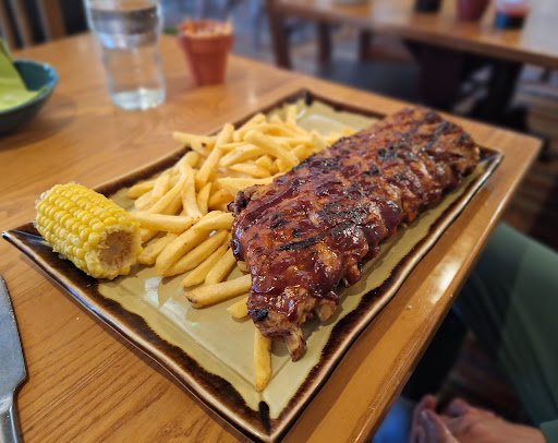 Photo of Harvester Wilford Farm Nottingham - 1 Clifton Ln, Wilford, Nottingham NG11 7AT