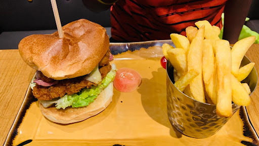 Photo of Harvester Wilford Farm Nottingham - 1 Clifton Ln, Wilford, Nottingham NG11 7AT