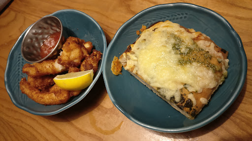 Photo of Harvester Wilford Farm Nottingham - 1 Clifton Ln, Wilford, Nottingham NG11 7AT