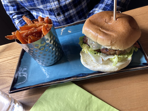 Photo of Harvester Wilford Farm Nottingham - 1 Clifton Ln, Wilford, Nottingham NG11 7AT