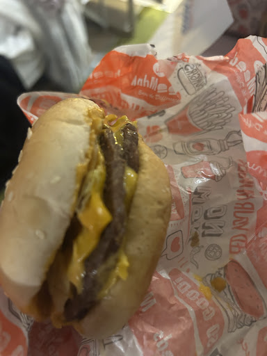 Photo of Mahmoods Nottingham - 117, 119 Radford Rd, Nottingham NG7 5DU