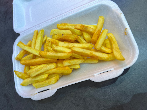 Photo of Esto’s - 35 High St, Heckmondwike WF16 0JA