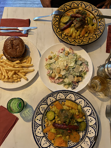 Photo of Goat in the Tree - 16 Park Rd, Glasgow G4 9JG