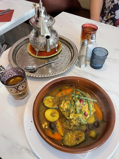 Photo of Goat in the Tree - 16 Park Rd, Glasgow G4 9JG