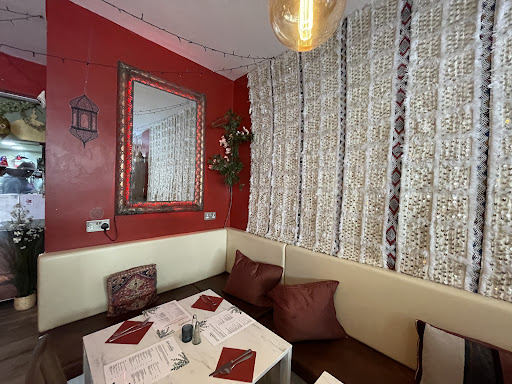 Photo of Goat in the Tree - 16 Park Rd, Glasgow G4 9JG