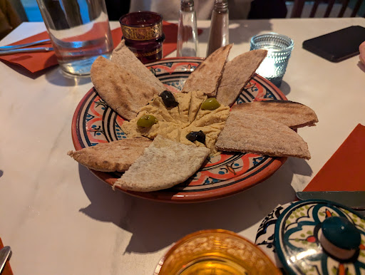 Photo of Goat in the Tree - 16 Park Rd, Glasgow G4 9JG