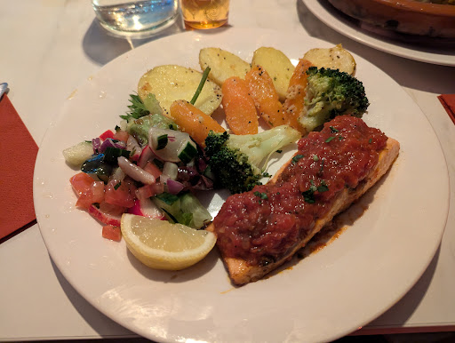 Photo of Goat in the Tree - 16 Park Rd, Glasgow G4 9JG