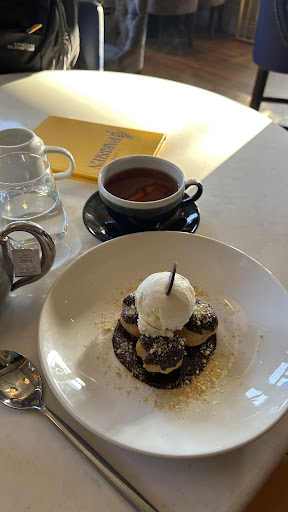 Photo of Parisien - Cleaver House, 56 Donegall Pl, Belfast BT1 5GA