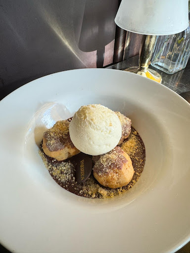 Photo of Parisien - Cleaver House, 56 Donegall Pl, Belfast BT1 5GA