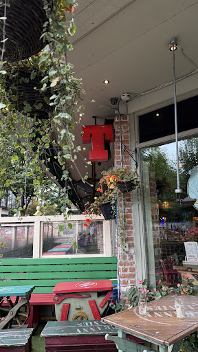 Photo of Granny Annies Kitchen - 81 Chichester St, Belfast BT1 4JE