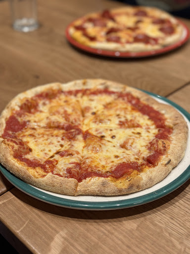 Photo of Frankie & Benny's - Roof Garden, Shopping Centre, Victoria Square, Belfast BT1 4QG
