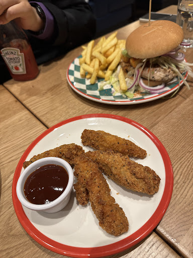 Photo of Frankie & Benny's - Roof Garden, Shopping Centre, Victoria Square, Belfast BT1 4QG