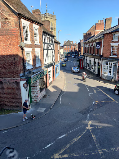 Photo of Lamp Signature - 41 Load St, Bewdley DY12 2AS